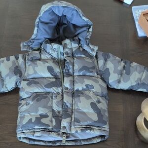 GAP Camouflage Puffer Jacket